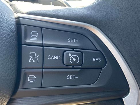 New 2026 Jeep Grand Cherokee Laredo X RWD image 26