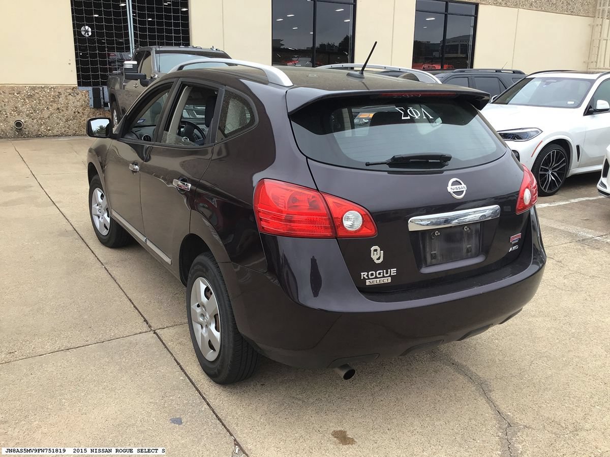 Used 2015 Nissan Rogue S w/ Convenience Package AWD/4WD image 5