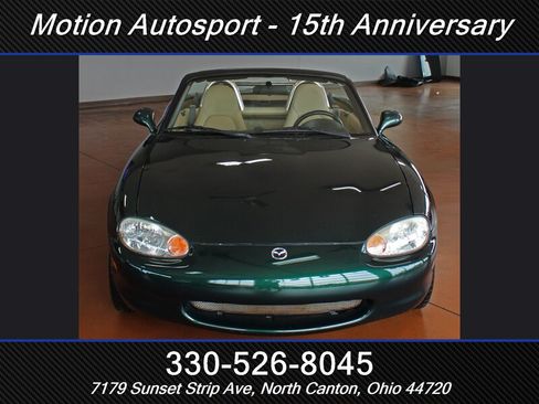Used 1999 MAZDA MX-5 Miata RWD image 4