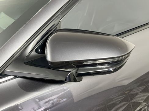 Used 2024 Lucid Air Touring AWD/4WD image 12