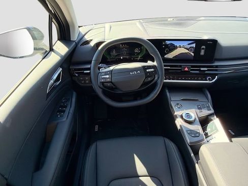 New 2026 Kia Sportage EX AWD/4WD image 22