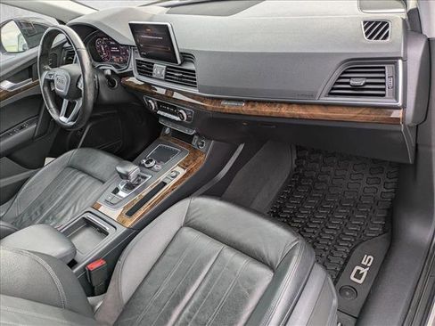 Used 2018 Audi Q5 2.0T Premium Plus w/ Premium Plus Package image 23