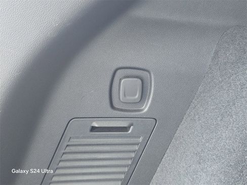 Used 2024 Cadillac XT5 Premium Luxury w/ Technology Package image 34