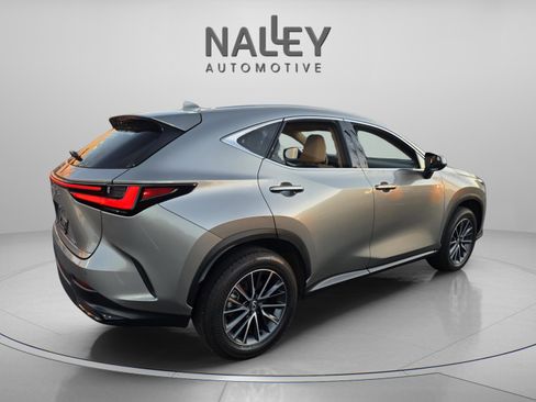 Used 2025 Lexus NX 250 FWD w/ Premium Package image 4