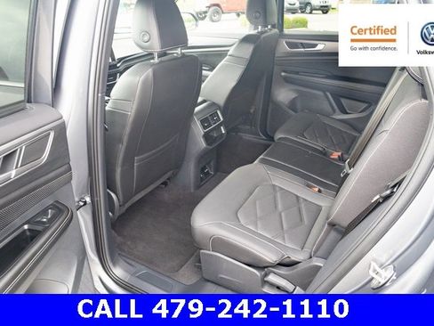 Certified 2024 Volkswagen Atlas Cross Sport SE image 29