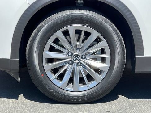 Certified 2024 MAZDA CX-90 Plug-In Hybrid w/ Preferred AWD/4WD image 32