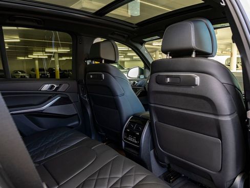 New 2026 BMW X5 xDrive50e image 28