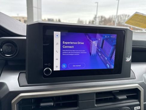 Used 2024 Toyota Tacoma SR5 image 17