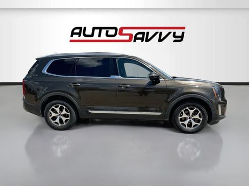Used 2022 Kia Telluride EX FWD image 8