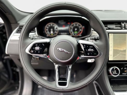 New 2026 Jaguar F-PACE R-Dynamic S AWD/4WD image 20