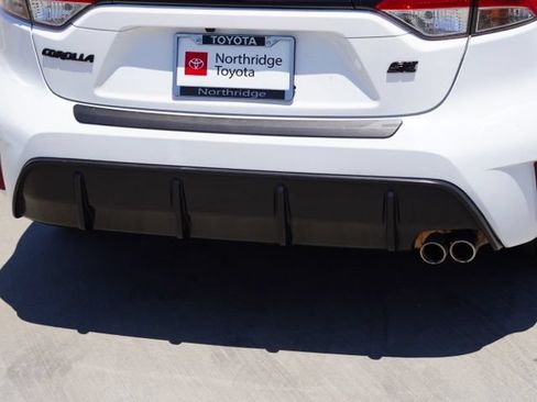 Used 2024 Toyota Corolla SE FWD image 12