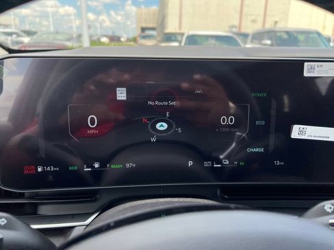 New 2026 Kia Carnival SX FWD image 18