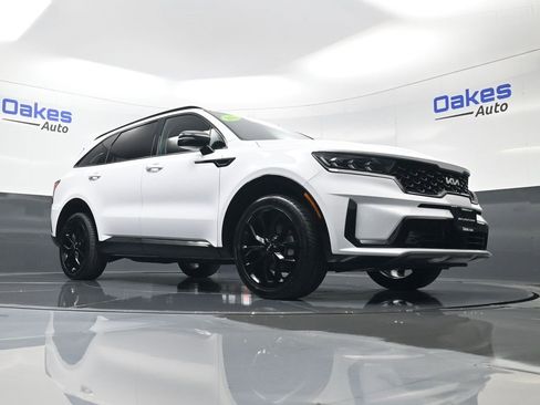 Certified 2023 Kia Sorento SX image 42