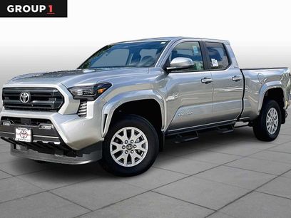 New 2025 Toyota Tacoma SR5