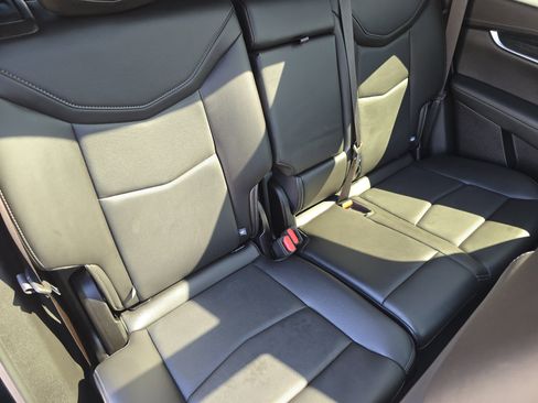 Used 2023 Cadillac XT5 Premium Luxury w/ Technology Package image 29