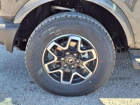 New 2025 Ford Bronco Outer Banks image 23