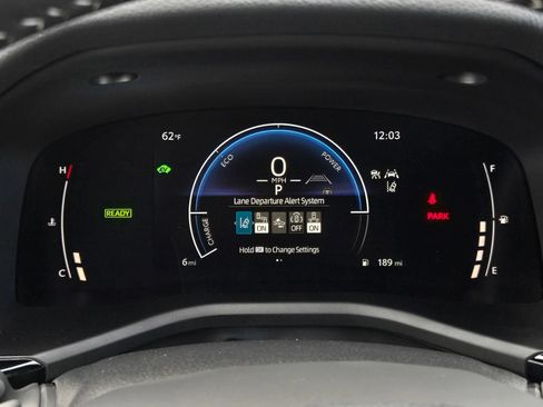Used 2026 Toyota Camry Hybrid FWD image 21