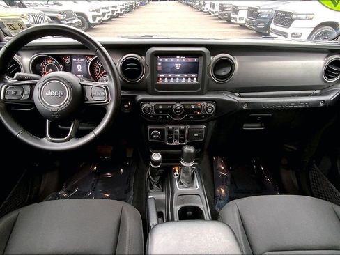 Certified 2022 Jeep Wrangler Unlimited Sport AWD/4WD image 14