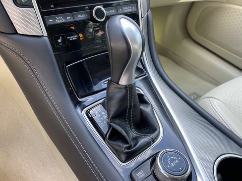 Used 2015 INFINITI Q50 Premium w/ Navigation Package image 25