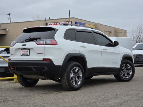 Used 2019 Jeep Cherokee Trailhawk w/ Comfort/Convenience Group image 16