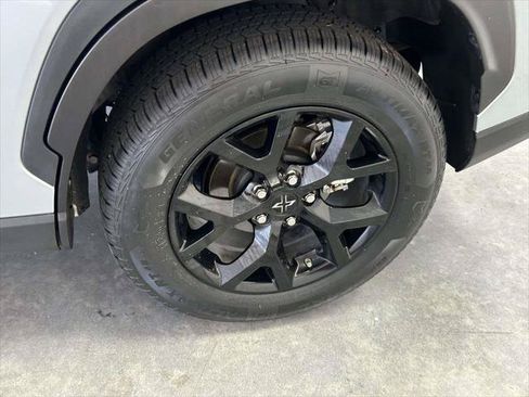 Certified 2025 Toyota Corolla Cross L FWD image 10