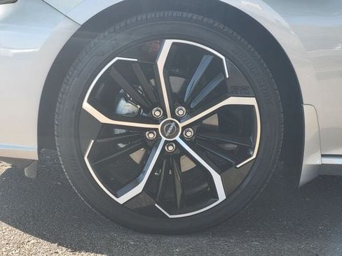 Certified 2025 Nissan Altima 2.5 SR FWD image 10