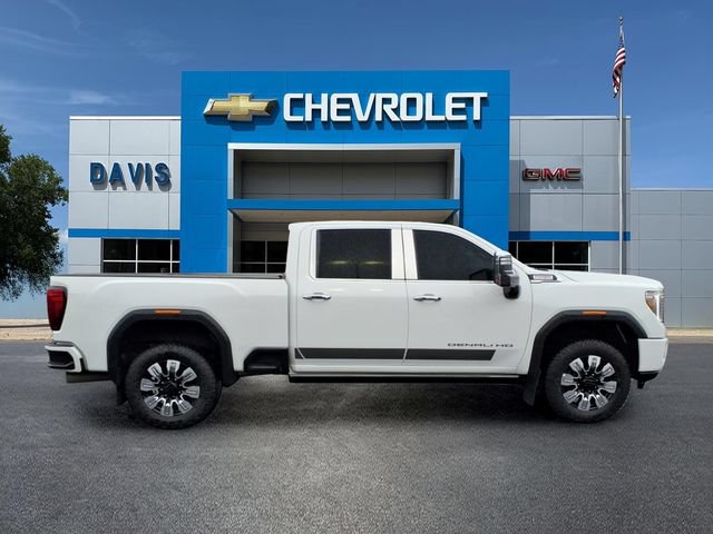 Used 2023 GMC Sierra 3500 Denali w/ Denali Ultimate Package AWD/4WD image 2