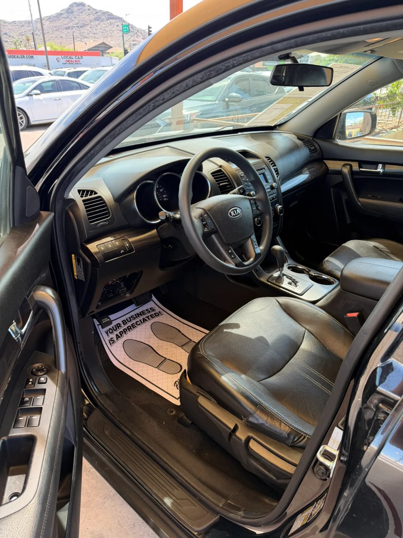 Used 2012 Kia Sorento FWD image 8