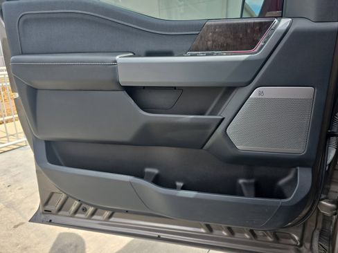 Used 2022 Ford F150 Lariat image 27