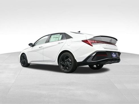 New 2026 Hyundai Elantra SEL Sport image 34