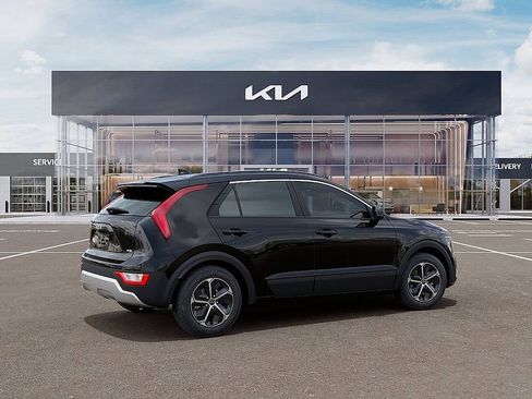 New 2026 Kia Niro LX FWD image 6
