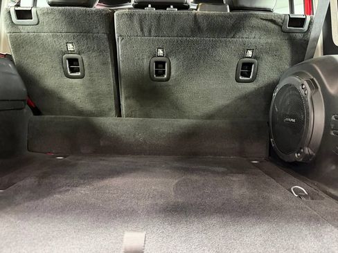 Used 2024 Jeep Wrangler Unlimited Rubicon 4xe AWD/4WD image 24