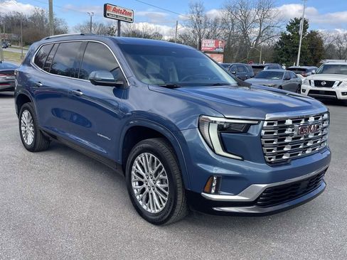 Used 2024 GMC Acadia Denali image 5