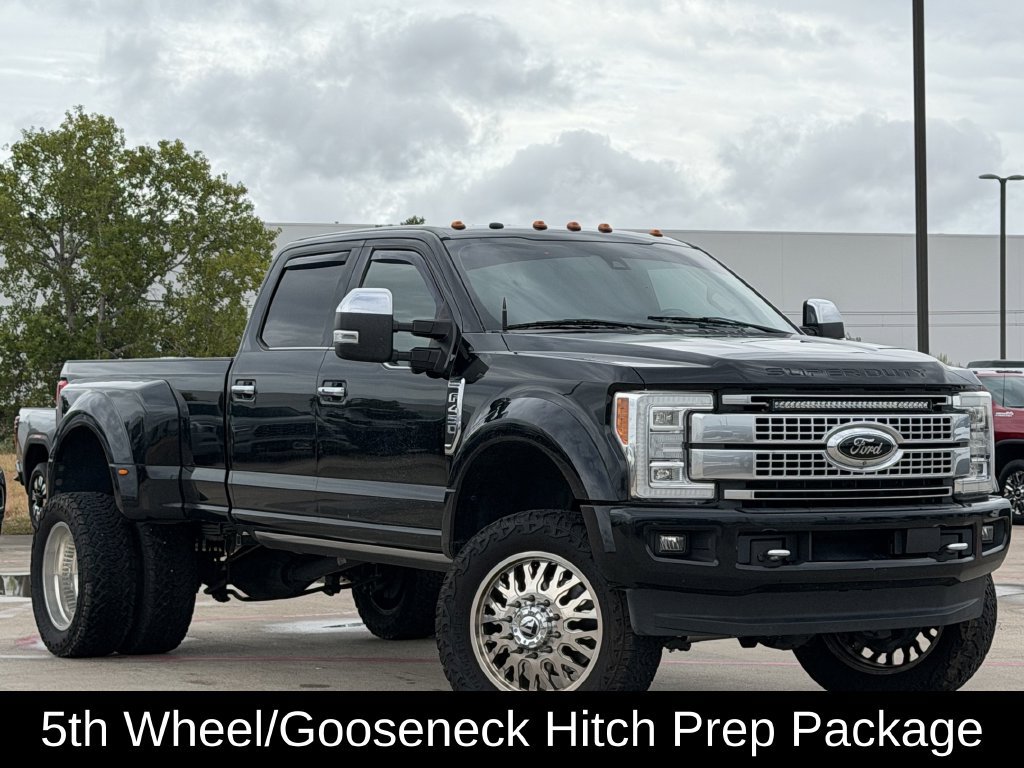 Used 2018 Ford F450 Platinum w/ Platinum Ultimate Package AWD/4WD image 2