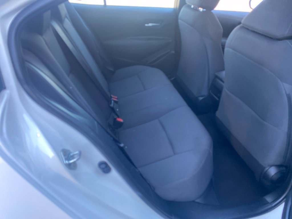 Used 2021 Toyota Corolla LE FWD image 24