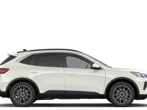 New 2026 Ford Escape SE w/ PHEV Premium Package image 5