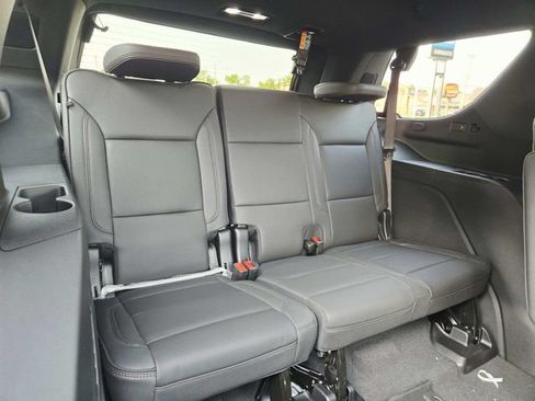 New 2026 Chevrolet Tahoe High Country w/ Sun And Tow Package AWD/4WD image 21