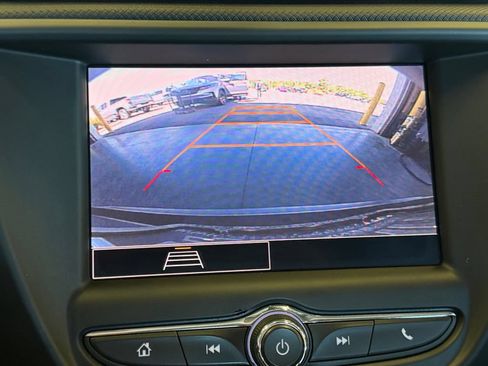 Used 2023 Chevrolet TrailBlazer LS FWD image 21