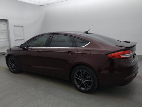 Used 2018 Ford Fusion SE w/ Equipment Group 201A FWD image 3