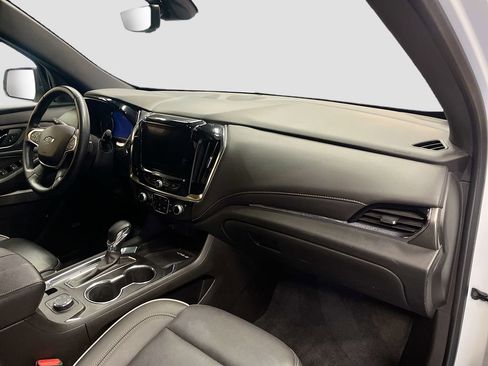 Used 2023 Chevrolet Traverse Premier w/ Redline Edition AWD/4WD image 32