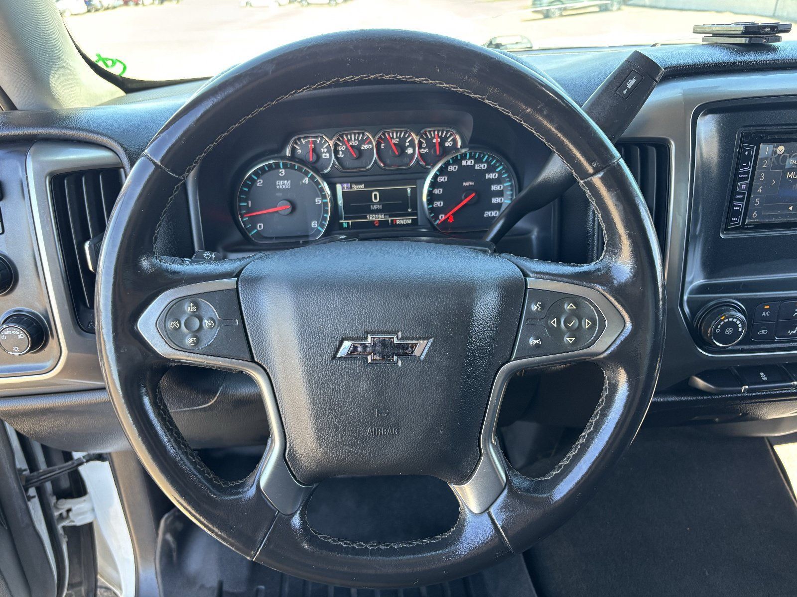 Used 2015 Chevrolet Silverado 1500 LT AWD/4WD image 29