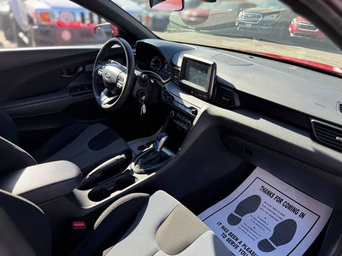 Used 2019 Hyundai Veloster 2.0 image 29