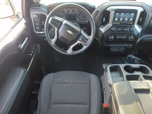 Used 2020 Chevrolet Silverado 1500 LT w/ Trailering Package AWD/4WD image 13
