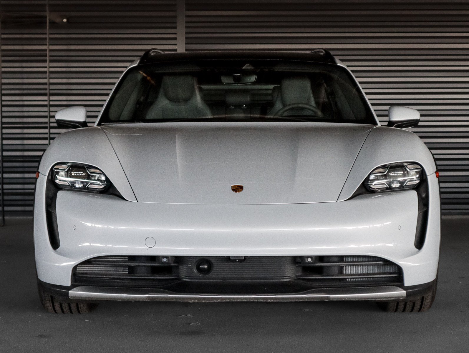 Certified 2023 Porsche Taycan 4S AWD/4WD image 8