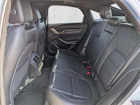 Used 2024 Jaguar XF R-Dynamic SE image 20