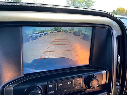 Used 2017 Chevrolet Silverado 1500 High Country AWD/4WD image 23