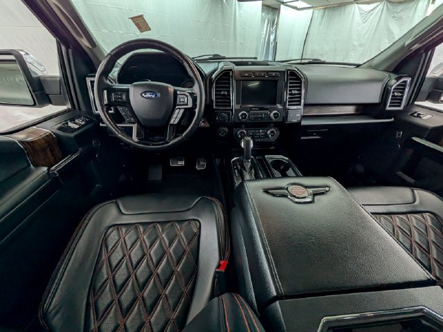 Used 2019 Ford F150 Lariat w/ Equipment Group 502A Luxury AWD/4WD image 19