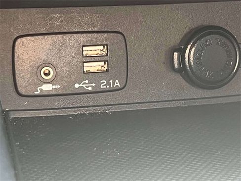 Used 2023 Subaru Crosstrek 2.5i Limited image 35