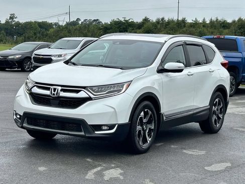 Used 2019 Honda CR-V Touring image 3