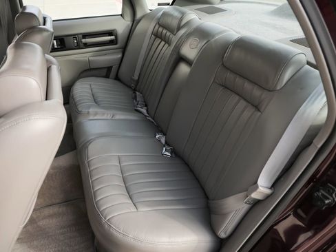 Used 1996 Chevrolet Impala SS RWD image 25
